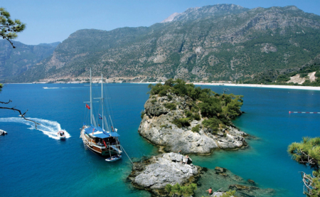 Cabin Charter Cruises in Turkey